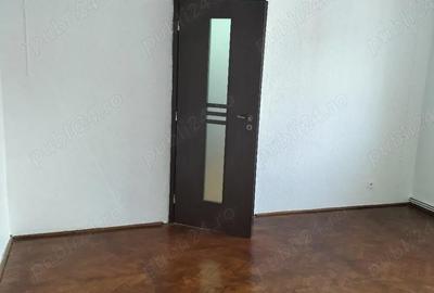 Apartament cu 2 camere semidecomandat în Central - 4