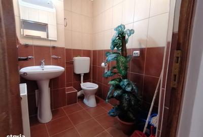 Apartament cu 2 camere în Micro 15 - 1