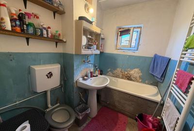 Apartament cu 2 camere decomandat în Semicentral