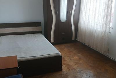 Apartament cu 2 camere decomandat în Ostroveni - 2