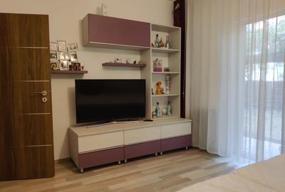 Apartament cu 3 camere decomandat în Florești - 2