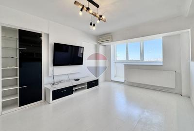 Apartament cu 3 camere semidecomandat, mobilat în Titulescu
