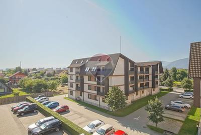 Apartament cu 3 camere decomandat, mobilat în Tractorul