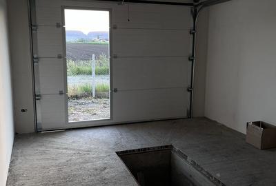 Casă cu 4 camere cu Teren 600 Mp în Central