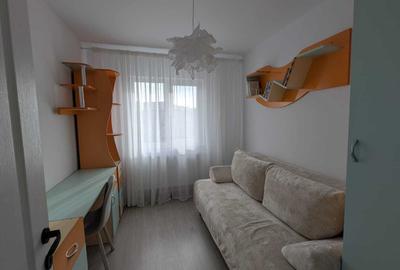 Apartament cu 3 camere semidecomandat în Alexandru cel Bun - 3