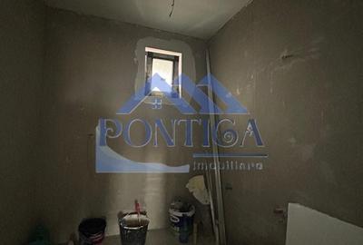 Casă cu 3 camere cu Canalizare în Lumina - 11