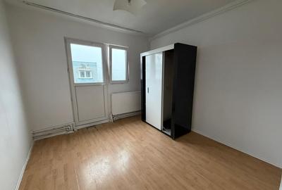 Apartament cu 4 camere semidecomandat în Ferentari - 3