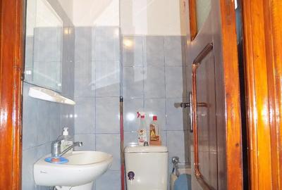Apartament cu 2 camere semidecomandat în Brăilița