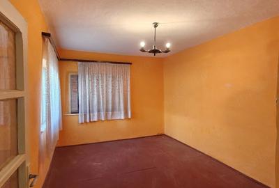 Casă cu Teren 337 Mp în Central - 6