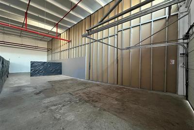 Spațiu industrial, de 100 mp, în Baza 3 - 6