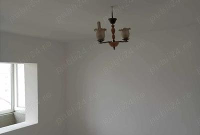 Apartament cu 2 camere decomandat în Micro 3 - 10