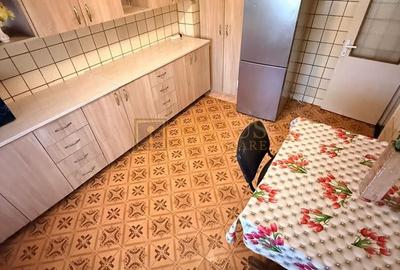 Apartament cu 3 camere decomandat, mobilat în Complex Studențesc - 16