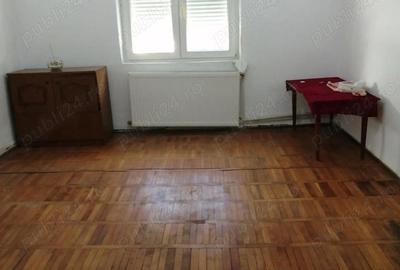 Casă cu 2 camere cu Teren 170 Mp în Central - 8