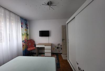 Apartament cu 2 camere decomandat, mobilat în Drumul Găzarului