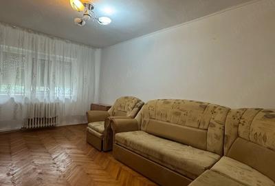 Apartament cu 2 camere semidecomandat în Exterior Vest