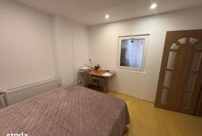 Apartament cu 2 camere decomandat în Dâmbul Rotund