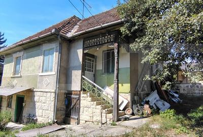 Casă individuală cu 3 camere cu Teren 2077 Mp în Viștea