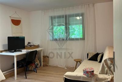 Casă cu 5 camere cu Teren 3029 Mp în Drajna