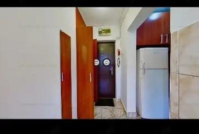 Garsonieră decomandată în Iancului