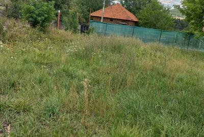 Teren de 1174 mp, în Central