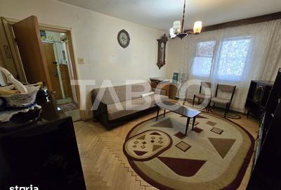 Apartament cu 2 camere semidecomandat în Mihai Viteazul