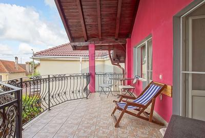 Casă individuală cu 11 camere cu Teren 789 Mp în Florilor - 32