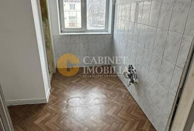 Apartament cu 3 camere decomandat în Păcurari - 7