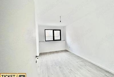 Apartament cu 3 camere decomandat în Central - 4