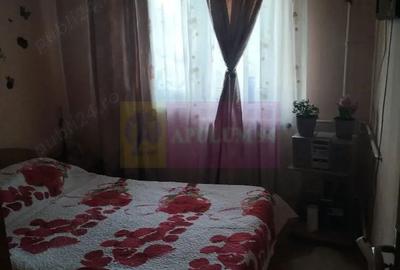 Apartament cu 2 camere decomandat, mobilat în Apărătorii Patriei - 1