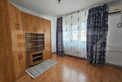 Apartament cu 2 camere decomandat în Gară - 3
