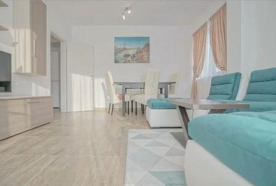 Apartament cu 2 camere decomandat, mobilat în Central
