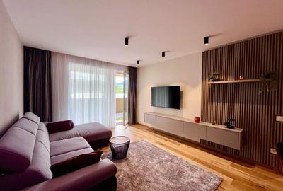 Studio modern in Urban Plaza