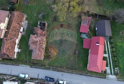 Casa si teren de vanzare in Leresti la super pret - 6