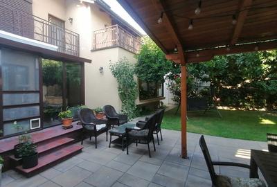Elisabetin-Girocului -Vila- 5 camere -333 mp utili - 2