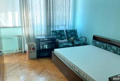 Apartament cu 3 camere decomandat în Central - 3