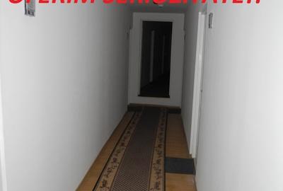 Garsonieră semidecomandată în Apărătorii Patriei - 2