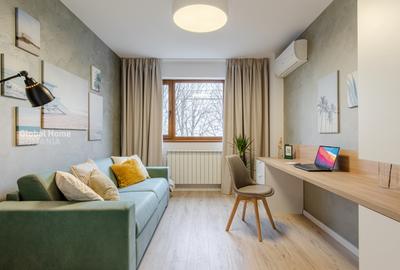Apartament cu 3 camere semidecomandat, mobilat în P-ța Victoriei - 25