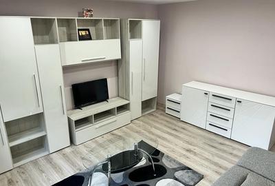 Garsonieră decomandată în Central - 2