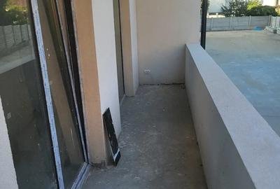 Proprietar vand apartament in bloc nou - 4