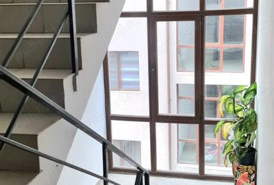 Garsonieră decomandată în Titan - 4