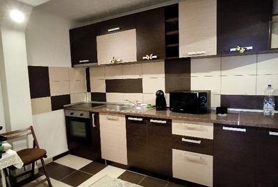 Apartament cu 2 camere decomandat în Calea București - 13