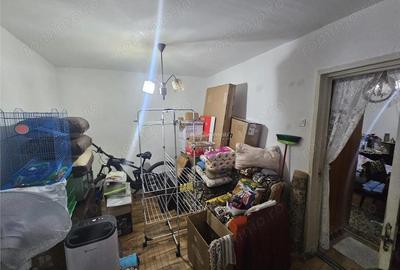 Apartament cu 3 camere nedecomandat în Micro III - 19