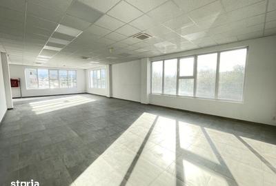 Spațiu comercial, de 100 mp, în Central - 2