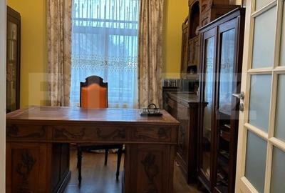 Casă individuală cu 8 camere cu Canalizare în Central - 3