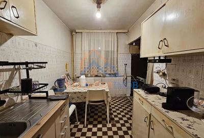 Vand apartament 4 camere, zona Giurgiului - 3