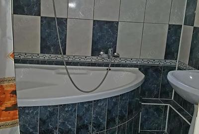 Apartament cu 3 camere semidecomandat în Tei - 8