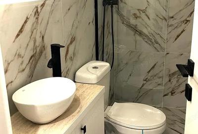 Garsonieră decomandată în Complex Studențesc