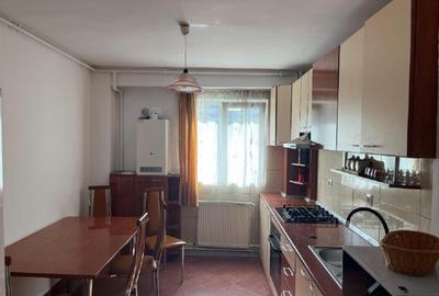 Inchiriez apartament 3 camere Marasti, langa Iulius Mall
