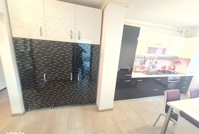 Apartament cu 2 camere decomandat în Energiei - 3