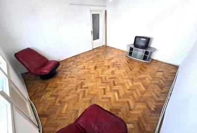 Apartament cu 3 camere decomandat în Micro 16 - 15